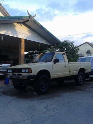 ขายdatsun720 สวย4x4 ขายdatsun720 สวย4x4