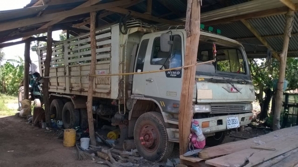 ขาย 10 ล้อดั้ม 2 เพลา HINO FM1M เครื่องเดิม EM100 220 แรงม้า คัสซีสวยตลอดเส้น ช่วงล่างแน่น เกียร์เดิม สโลว์เดิม ทะเบียนพร้อมโอนครับ ราคาต่อรองได้