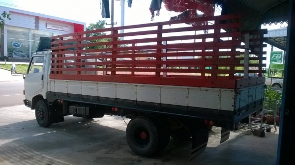 ขาย 6 ล้อ HINO FB113 ยาว 5 เมตร เครื่อง WO4D 117 แรงม้า คัสซีสวยตลอดเส้น รถพร้อมใช้ ทะเบียนพร้อมโอนครับ