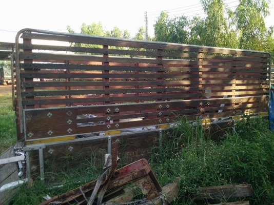 กระบะหน้ายาว‬ พร้อมหัว ฝากะโปงหนึ่งอัน ราคา 50,000 ครับ