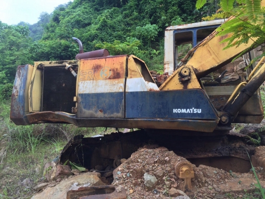 ขายแบคโฮ KOMATSU PC200-5 เครื่อง6BG1 ตามสภาพ สนใจโทร 081-970-1072 ขายแบคโฮ KOMATSU PC200-5 เครื่อง6BG1 ตามสภาพ สนใจโทร 081-970-1072
