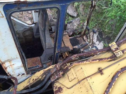 ขายแบคโฮ KOMATSU PC200-5 เครื่อง6BG1 ตามสภาพ สนใจโทร 081-970-1072