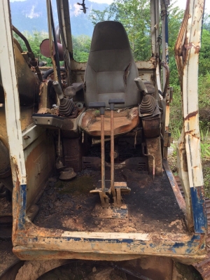 ขายแบคโฮ KOMATSU PC200-5 เครื่อง6BG1 ตามสภาพ สนใจโทร 081-970-1072