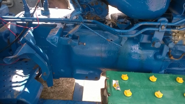 ขายรถไถฟอร์ด 5500 เครื่อง T5 เอกสารเล่มทะเบียนครบ อุปกรณ์ผานดันหน้า และผาน 3