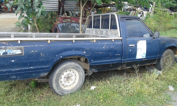 ขายด่วน คัสซี หัวเก๋ง ช่างล่าง กะบะดัสสัน SD 23 ติดต่อ มงคล 0892524530