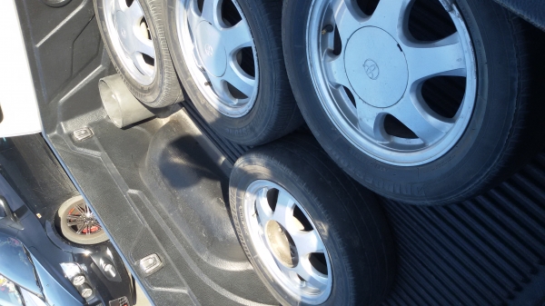 ขายล้อเดิมโซลูน่าพร้อมยาง