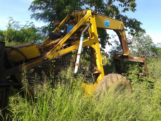 ขายรถคีบอ้อยเบลสามล้อ