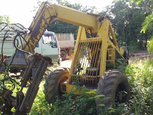 ขายรถคีบอ้อยเบลสามล้อ