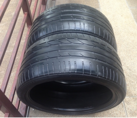 ยาง Bridgestone 275 35 20 ปลายปี11 ดอกเยอะ พร้อมใช้งาน