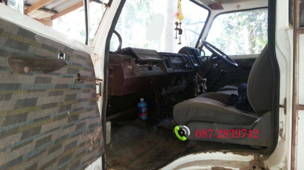 ขายรถท้ายลาด 6 ล้อ ISUZU 145 แรงม้า ขายรถท้ายลาด 6 ล้อ ISUZU 145 แรงม้า