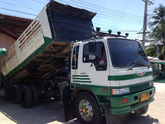 ขายHino 3H รถสภาพสวยพร้อมใช้ เดิมๆ เครื่องho7d เกียhoช่วงล่างเดิมๆคัทซีสวยมากไม่มีตำหนิ