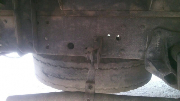 ขาย 6 ล้อตู้เปียก ยาว 5 เมตร ISUZU NPR 150 ปี 54 คัสซีสวยตลอดเส้น เครื่องดี แอร์เย็น ทะเบียนครบพร้อมโอนครับ