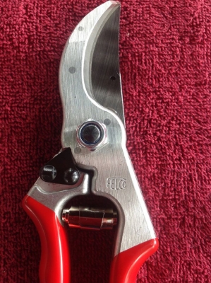 กรรไกรตัดกิ่งไม้ FELCO 4 swiss made