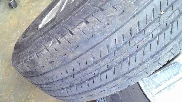 แม๊ก วีโก้ 5 รู ขอบ 15 เดิมๆ ยางBRIDGESTONE DURAVIS R611 ชุด 4 ล้อ พร้อมใช้งาน tel.081-427-3941 แม๊ก วีโก้ 5 รู ขอบ 15 เดิมๆ ยางBRIDGESTONE DURAVIS R611 ชุด 4 ล้อ พร้อมใช้งาน tel.081-427-3941