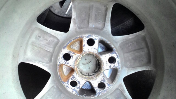 แม๊ก วีโก้ 5 รู ขอบ 15 เดิมๆ ยางBRIDGESTONE DURAVIS R611 ชุด 4 ล้อ พร้อมใช้งาน tel.081-427-3941 แม๊ก วีโก้ 5 รู ขอบ 15 เดิมๆ ยางBRIDGESTONE DURAVIS R611 ชุด 4 ล้อ พร้อมใช้งาน tel.081-427-3941