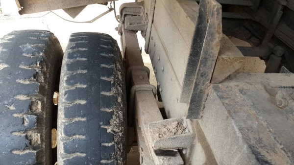 ขายด่วน หกล้อดั้ม115catterปี39ราคาไม่แพงจัดแนนท์ได้สูงโทร0856842587