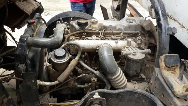 ขายด่วน หกล้อดั้ม115catterปี39ราคาไม่แพงจัดแนนท์ได้สูงโทร0856842587