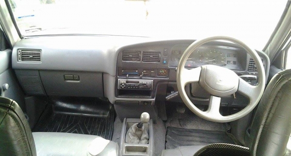 ไมตี้เอ็กซ์แวน ดีเซล2500 ไมตี้เอ็กซ์แวน ดีเซล2500