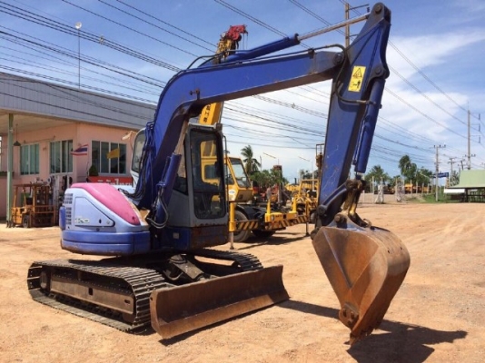 ขายรถแบคโฮ KOMATSU PC78US-5 สภาพสวยพร้อมใช้งาน รถนอกนำเข้าเองจากญี่ปุ่น มีVDOการทำงานครับ ขายรถแบคโฮ KOMATSU PC78US-5 สภาพสวยพร้อมใช้งาน รถนอกนำเข้าเองจากญี่ปุ่น มีVDOการทำงานครับ