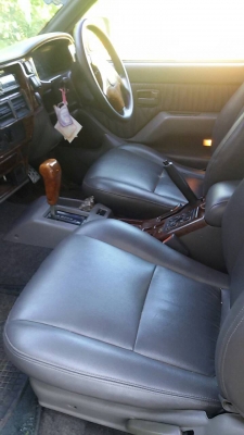 อีซูซุ ไทยรุ่ง 7 ที่นั่ง