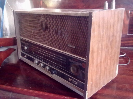 ขายวิทยุ TANIN รุ่น 2100 ขายวิทยุ TANIN รุ่น 2100