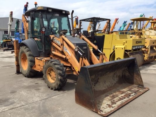 มาใหม่อีกแล้ว รถตักหน้าขุดหลัง CASE 580SR มาใหม่อีกแล้ว รถตักหน้าขุดหลัง CASE 580SR