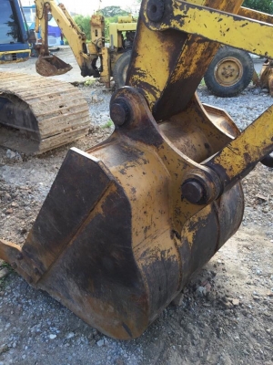 KOBELCO SK200-3 รถซื้อเก่านอกมาปี57 รถใช้งานมาปีเดียว ใช้งานดี รถสวยมาก เอกสารInvoice