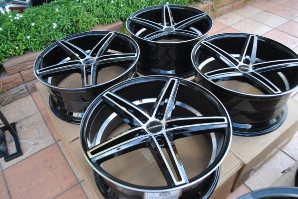 ขายล้อ VOSSEN CV5 ขอบ20 หน้า8.5 หลัง9.5 5H114.3