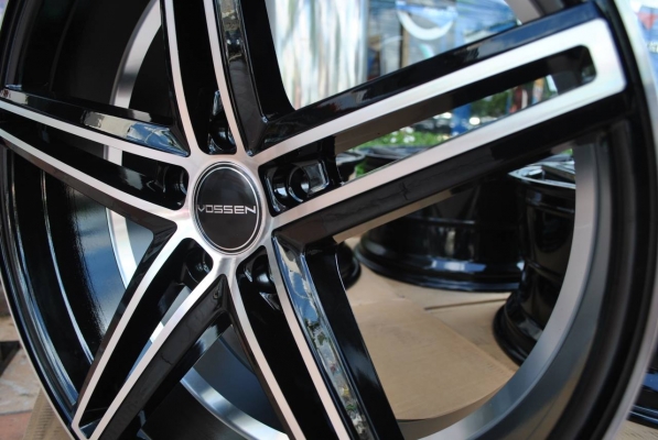 ขายล้อ VOSSEN CV5 ขอบ20 หน้า8.5 หลัง9.5 5H114.3
