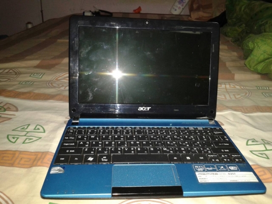 ขายเน็ตบุ๊คมือเดียวป้ายเเดง 3,000 บาท