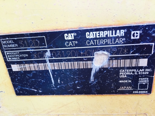 ขาย CAT312D ไมล์ 13,xxxชม. รถพร้อมใช้งานครับ ขาย CAT312D ไมล์ 13,xxxชม. รถพร้อมใช้งานครับ