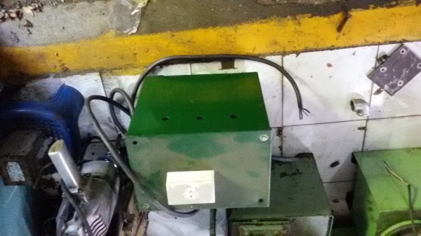 ขายหม้อแปง 380/200v  3ph  50 A