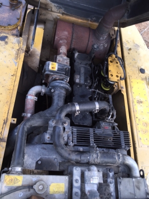 ขายรถแบคโฮ KOMATSU PC200-8 เอกสารเล่ม 9000 กว่า ชม.ราคา 1500000