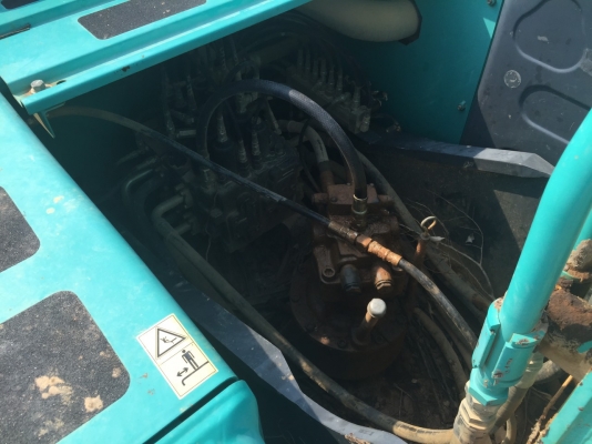 ขายรถแบคโฮ KOBELCO SK200-8 super X เอกสารเล่มทะเบียน 7014 ชม.ราคา 2200000