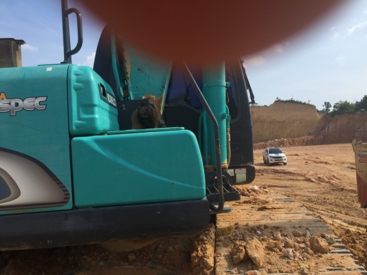 ขายรถแบคโฮ KOBELCO SK200-8 super X เอกสารเล่มทะเบียน 7014 ชม.ราคา 2200000