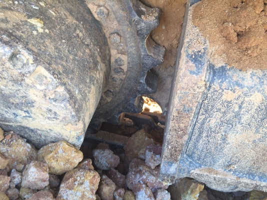 ขายรถแบคโฮ KOBELCO SK200-8 super X เอกสารเล่มทะเบียน 7014 ชม.ราคา 2200000