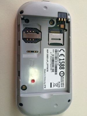 ZTE MF51 ความเร็วดาวน์โหลด 14.4 Mbps อัพโหลด 5.76 Mbps รองรับ Micro-SD ความจุสูงสุด 32GB ใช้ได้กับทุกเครือจ่าย แชร์ได้5เครื่อง สภาพสวย มือ2 ZTE MF51 ความเร็วดาวน์โหลด 14.4 Mbps อัพโหลด 5.76 Mbps รองรับ Micro-SD ความจุสูงสุด 32GB ใช้ได้กับทุกเครือจ่าย แชร์ได้5เครื่อง สภาพสวย มือ2