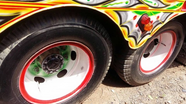 ขายเทรลเลอร์ HINO KT925 เครื่องEH700 เครื่องดี แคชซีสวย สภาพพร้อมใช้งาน เอกสารพร้อมโอน สนใจโทร 090-8588220คุณนะ 093-3258446คุณบิว ID:narong498 หรือเข้าดูสินค้าอื่นๆได้ที่ www.truck.in.th/498 หรือเพจFacebook ณรงค์ ซื้อขายรถมือสอง (เว็บไซต์ส่วนตัว) หรือFace