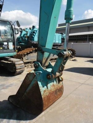 ขายรถแม็คโคร KOBELCO SK135SR-1ES สนใจติดต่อ หนึ่ง 061-4194021