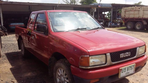 ขายรถกระบะ ISUZU สภาพพร้อมใช้งาน เอกสารพร้อมโอน สนใจโทร 090-8588220คุณนะ 093-3258446คุณบิว ID:narong498 หรือเข้าดูสินค้าอื่นๆได้ที่ www.truck.in.th/498 หรือเพจFacebook ณรงค์ ซื้อขายรถมือสอง (เว็บไซต์ส่วนตัว) หรือFacebook ตลาดรถมือสอง คุณนะ