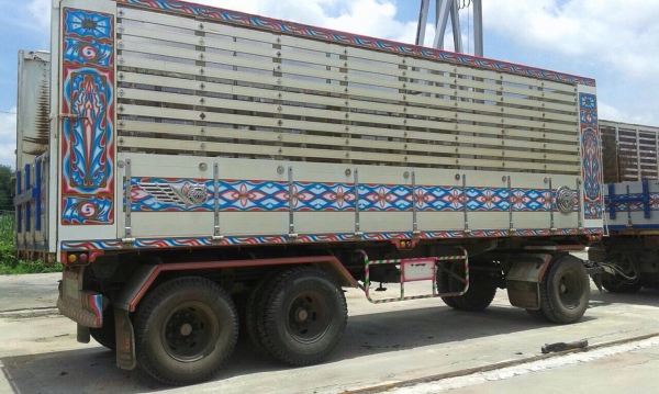 Isuzu 320 hp ขายทั้งพ่วงจ้า Isuzu 320 hp ขายทั้งพ่วงจ้า