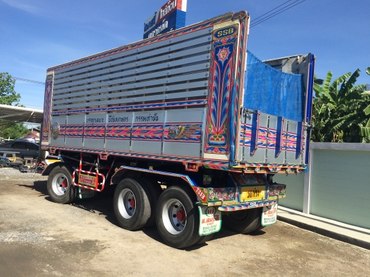 กะบะอลูมิเนียมเสาชน ดั๊ม สูง 2.2 ยาว 6.8 กว้าง 2.5 ปี54 สนใจติดจ่อ 093-1406977 เต้