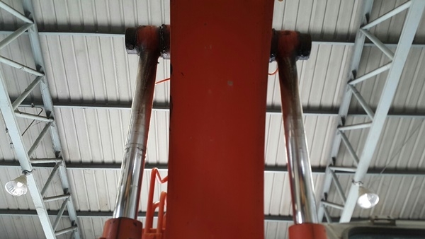 ขายรถแม็คโคร HITACHI ZX135US สนใจติดต่อ หนึ่ง 061-4194021