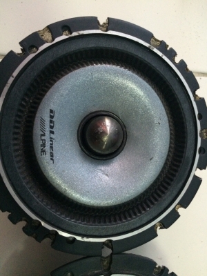 ลำโพงAlpine DDL-166A 6.5นิ้ว 2ทาง 160W กรวยกระดาษ ขอบขยัก โดมแหลมตรงกลาง โครงหล่อ แม่เหล็กนีโน มือ2 ญี่ปุ่น