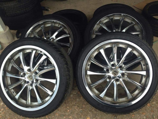 ขายแม็ก22พร้อมยาง265/40/22ยางสดล้อโคเมี่ยม