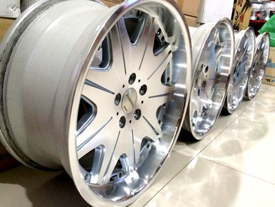 ----SOLD---แม็กซ์ 18 นิ้ว VALENZA ----SOLD---แม็กซ์ 18 นิ้ว VALENZA