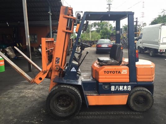 ขาย ฟอล์คลิฟต์ 2.5 ตัน TOYOTA 5FG25 รถเก่านำเข้าจากญี่ปุ่น เสา 3 เมตร ฮิ้งฟอล์ค