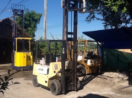 รถยกtcm fg15 สภาพดีพร้อมใช้ เครื่อง เกียร์ ไฮดรอลิคดีราคาไม่แพงครับ