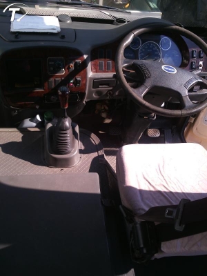 ขายรถมินิบัส