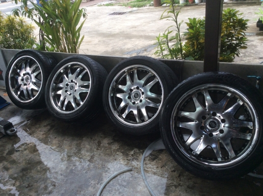 ขายแม็กขอบ20 พร้อมยางบริสโตนถูกมากๆ